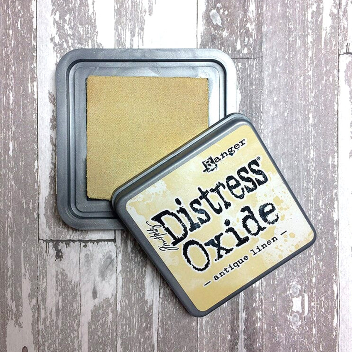Tim Holtz Distress Oxide Ink Pad - Antique Linen