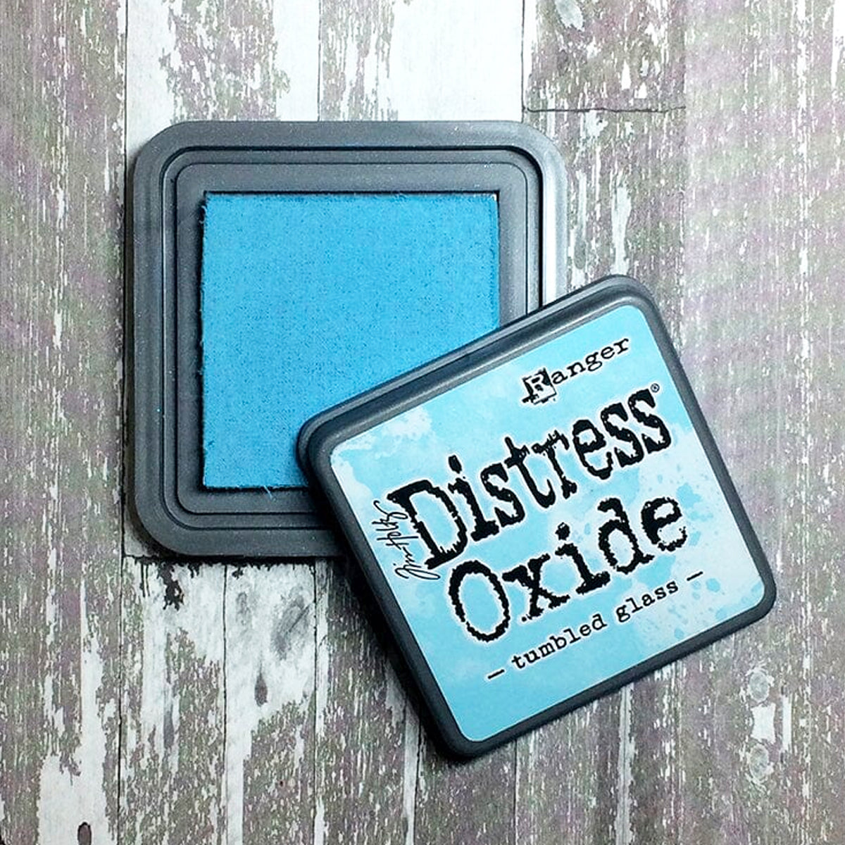 Tim Holtz Distress Oxide Ink Pad - Tumbled Glass
