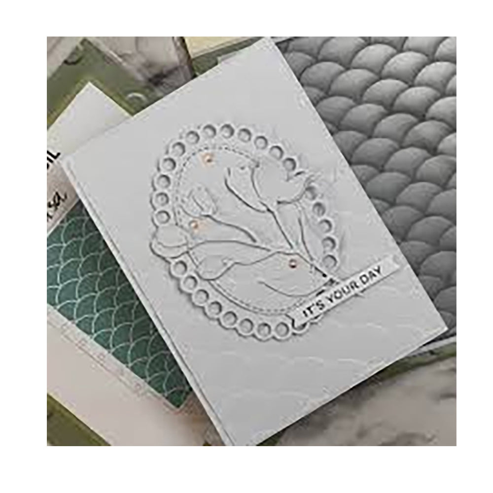 Lisa Horton 3D Embossing Folder - Scalloped Circles LHCEF236