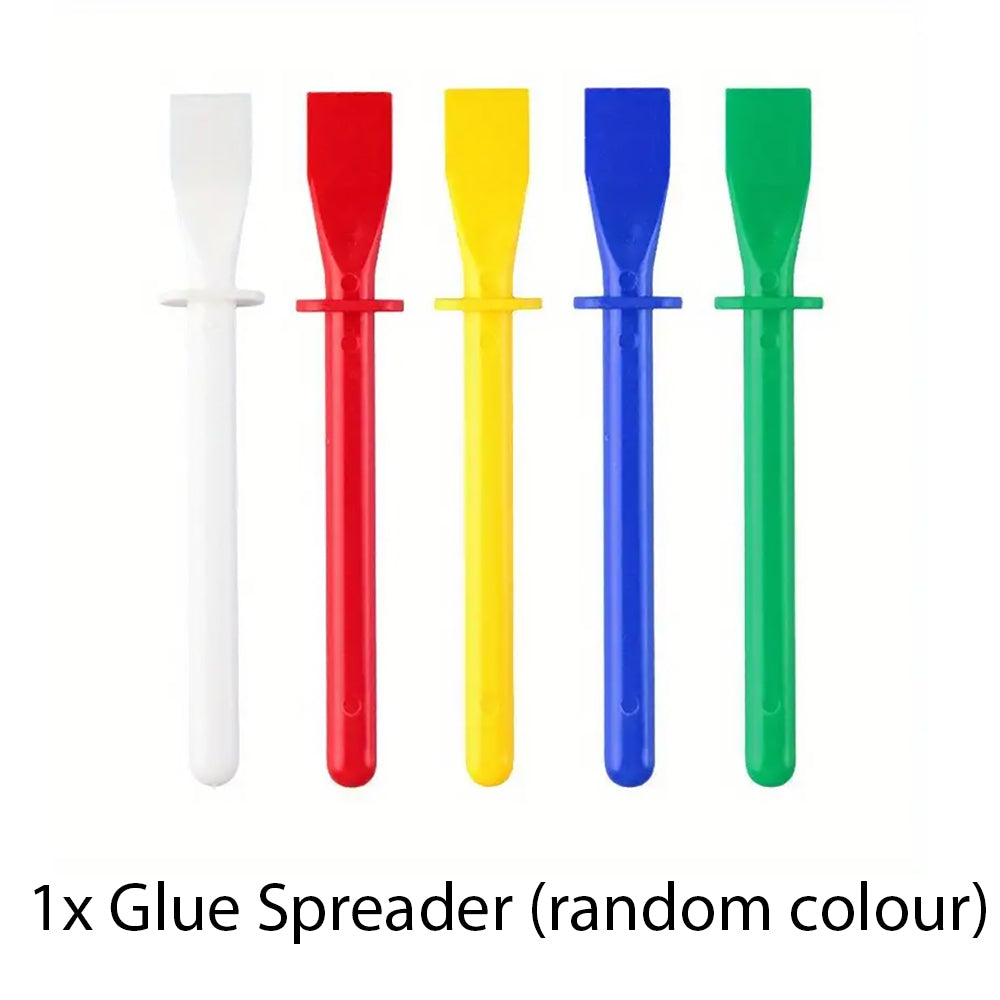Montie's Craft Supplies - 1 x Glue Spreader / Scraping Tool (random colour)